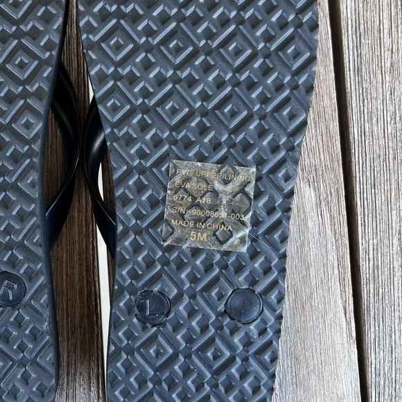Tory Burch Black and Gray Flip Flops - Picture 9 of 9